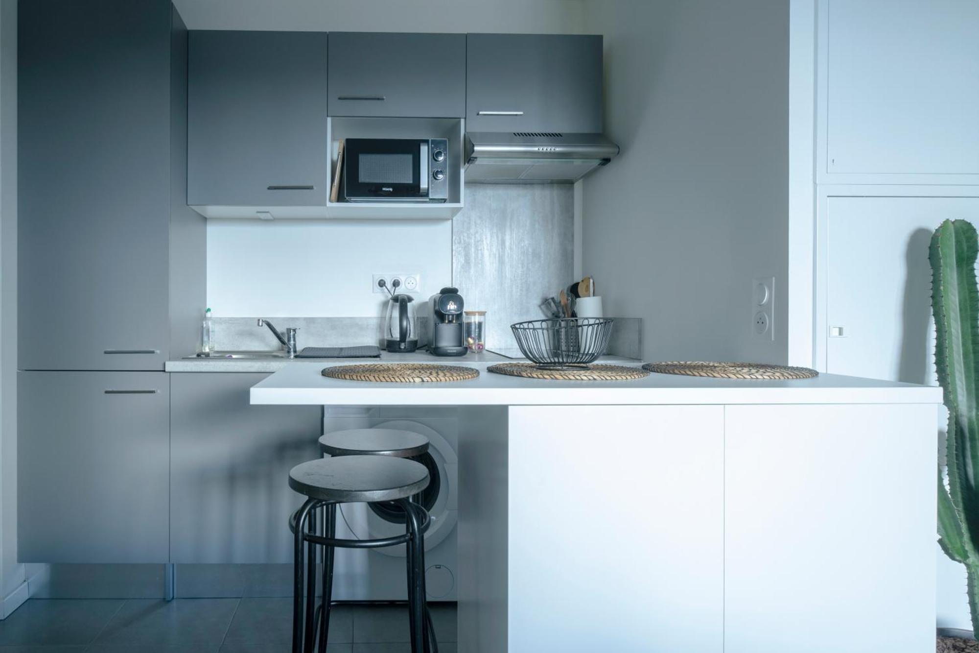 T2 Cosy Bordeaux - Tram & Parking Apartment Cenon Bagian luar foto